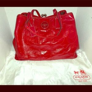 🎈 Coach Handbag